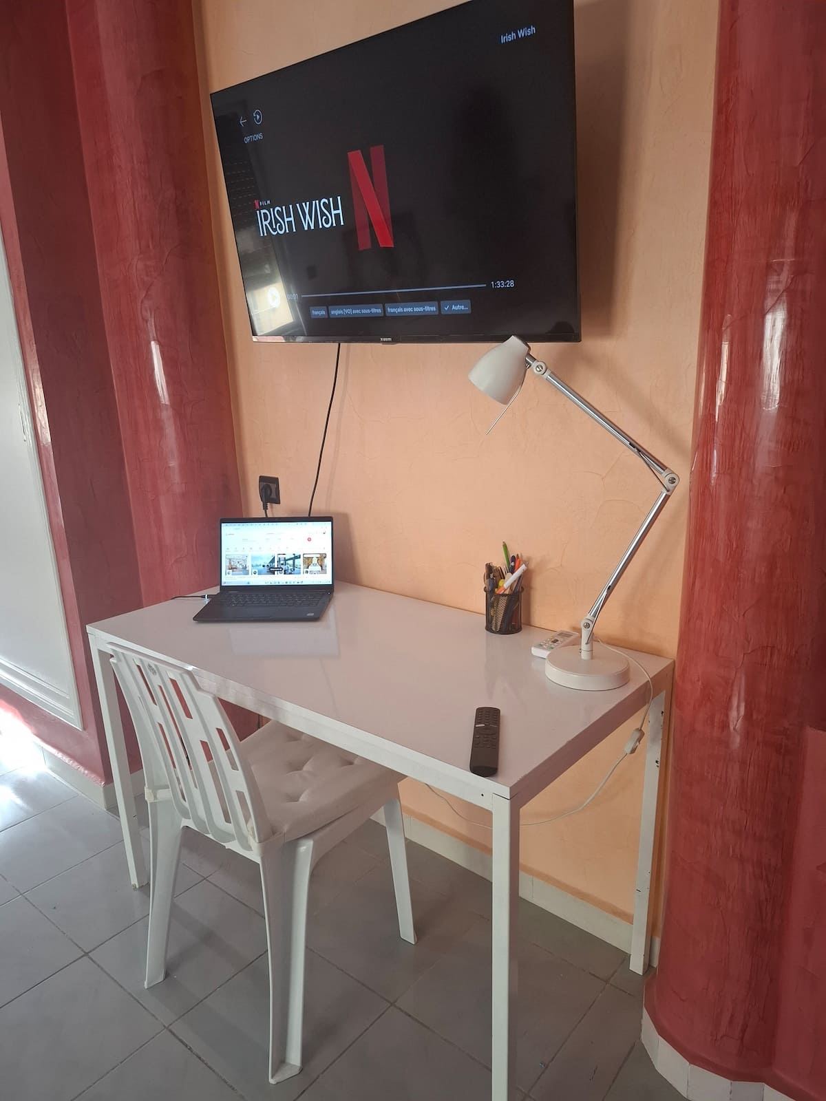 Room near the TGV station — 7